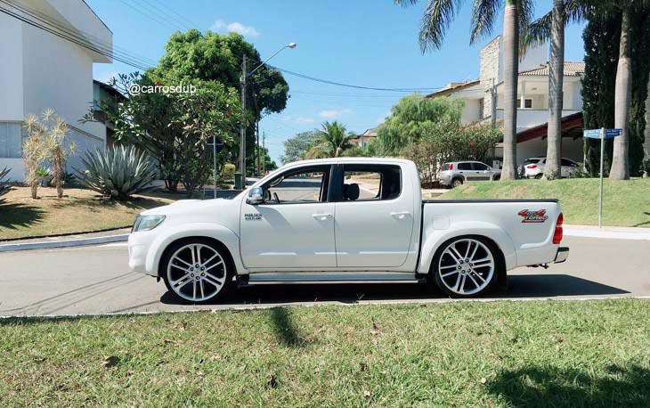 hilux-rebaixado-aro24-01