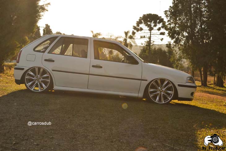 Carros DUB - Gol G3 rebaixado com rodas @volcanowheels