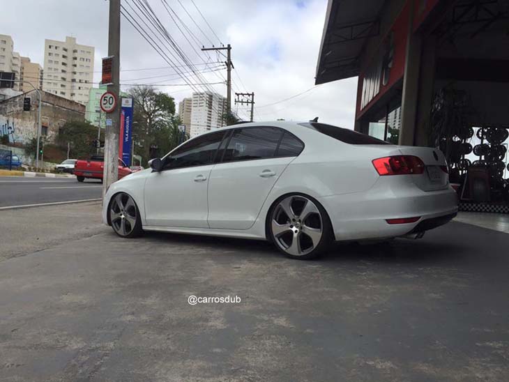 jetta-rebaixado-aro20-01