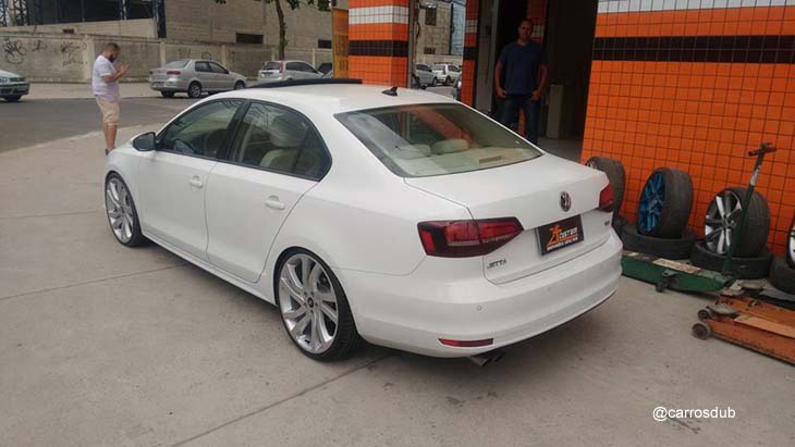 jetta-rebaixado-aro20-04