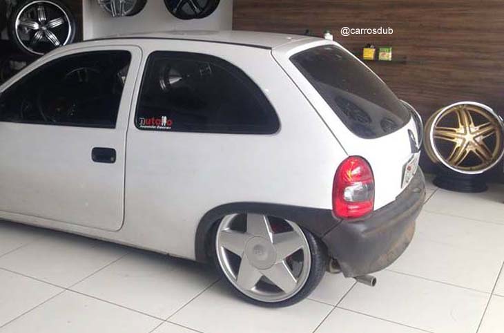 TUDO ALTO AINDA FICA BAIXO , CORSA WIND REBAIXADO COM FORÇA 