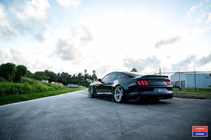 fordmustang-rebaixado-aro20-04