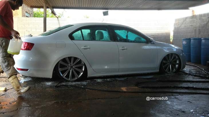 jetta-rebaixado-aro20-03