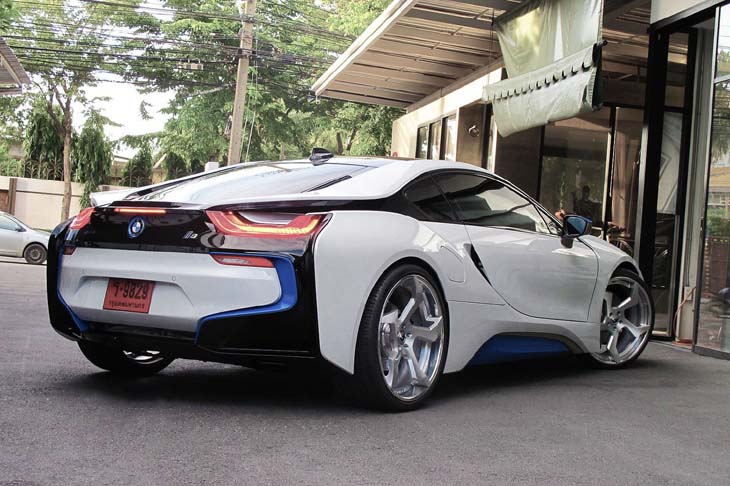 bmwi8-rebaixado-aro20-04