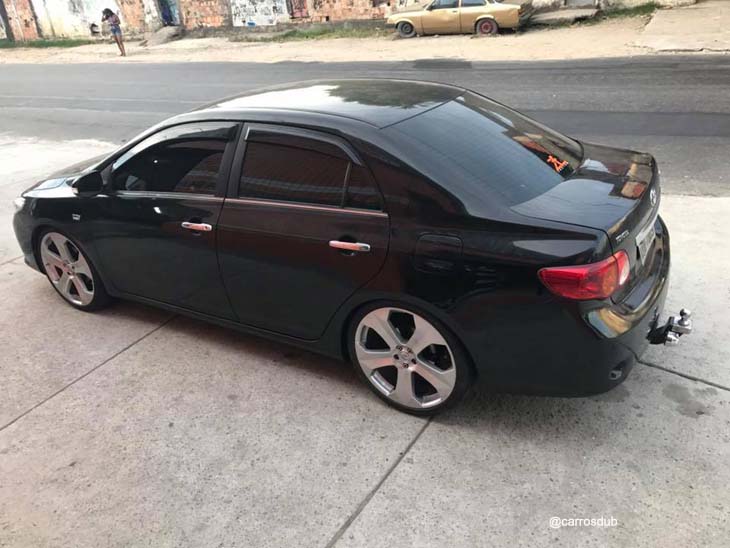 corolla-rebaixado-aro20-01