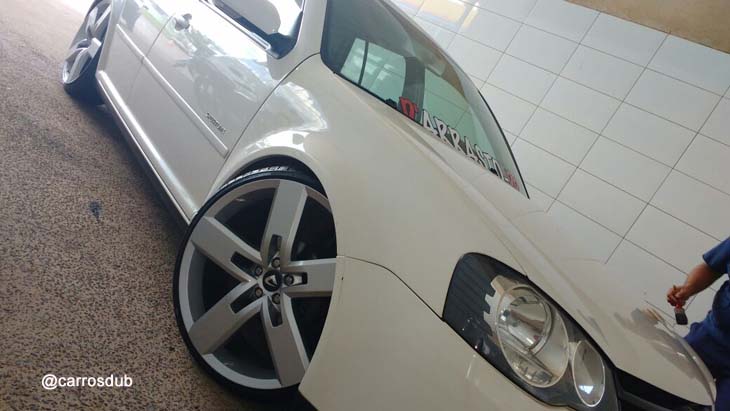 golf-rebaixado-aro20-04