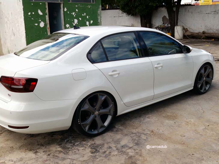 jetta-rebaixado-aro20-04