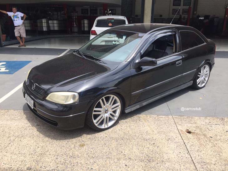 astra-rebaixado-aro18-02