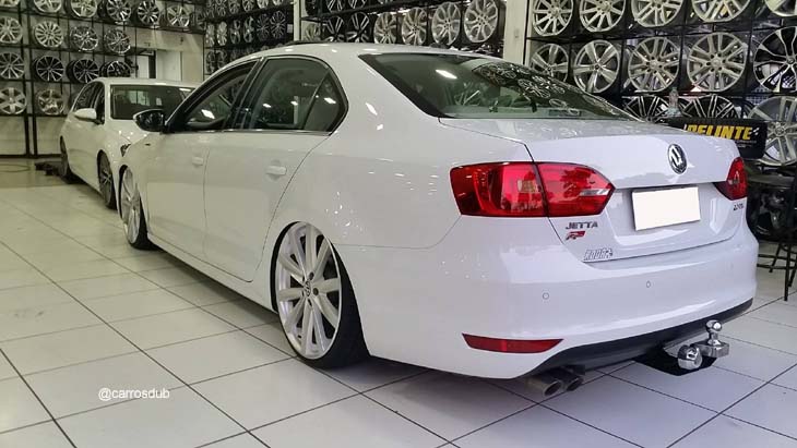 jetta-rebaixado-aro20-02